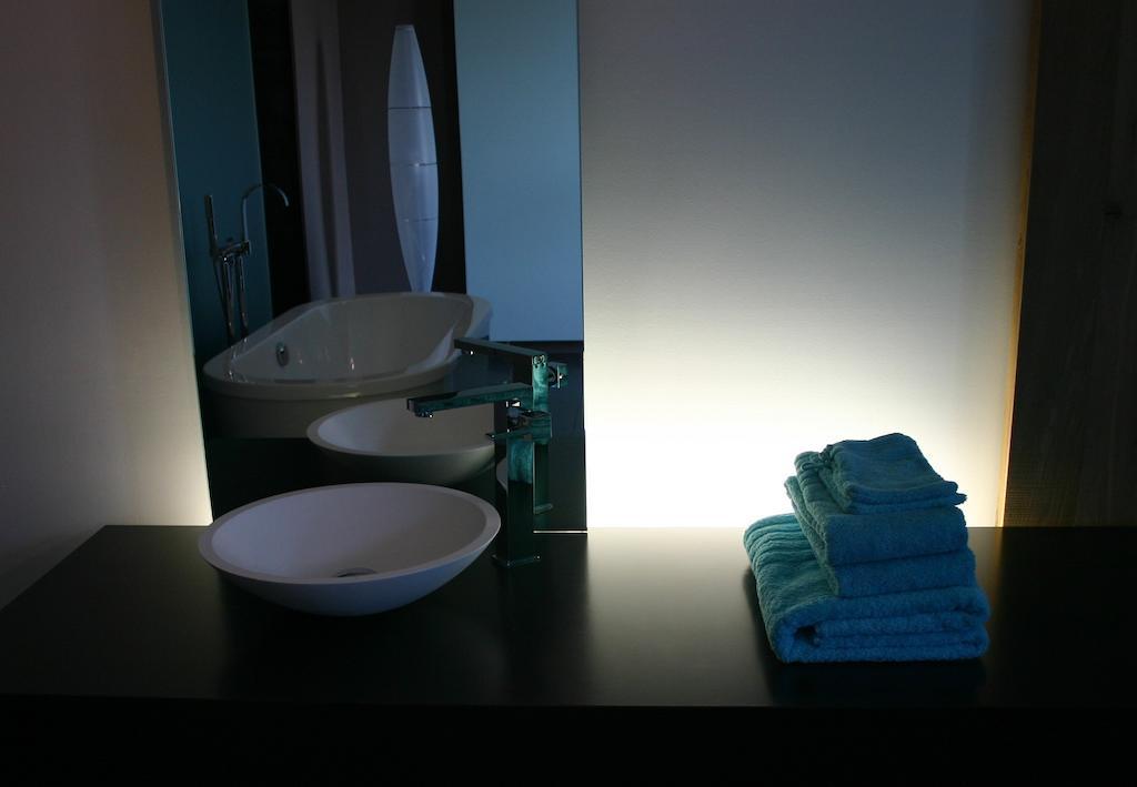 Loft Aan Het Water Bed & Breakfast Grobbendonk Ruang foto