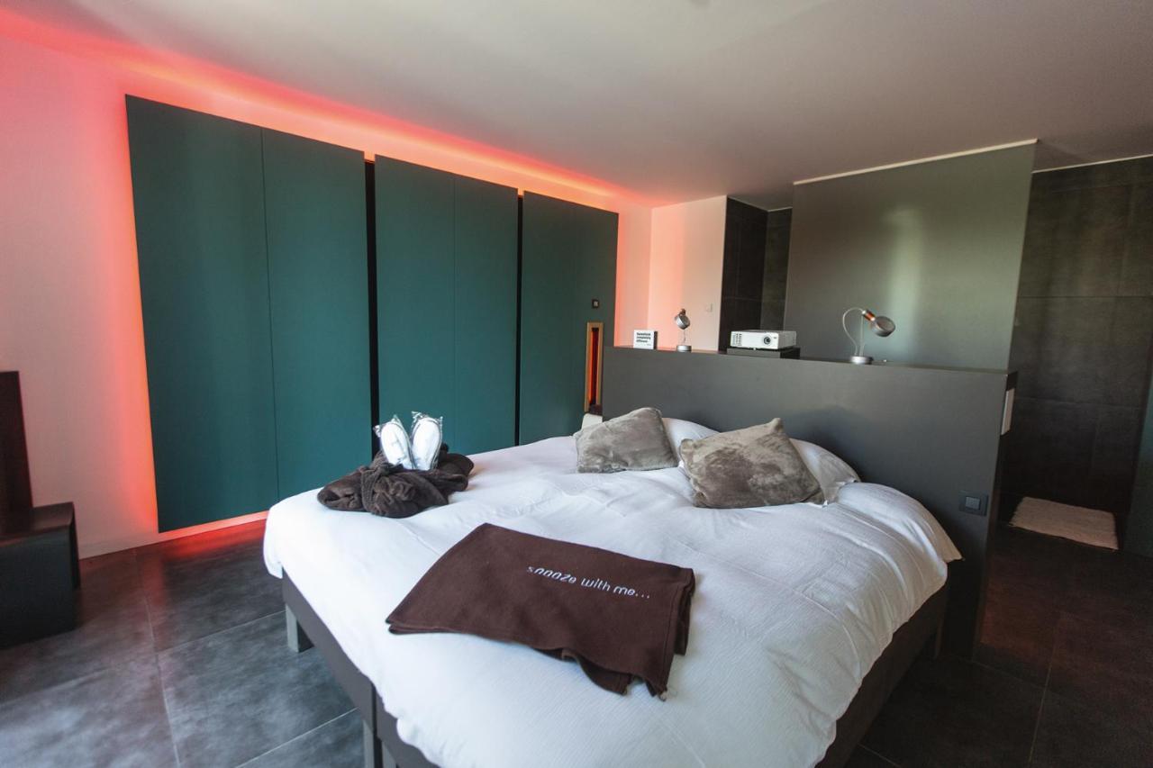 Loft Aan Het Water Bed & Breakfast Grobbendonk Bagian luar foto